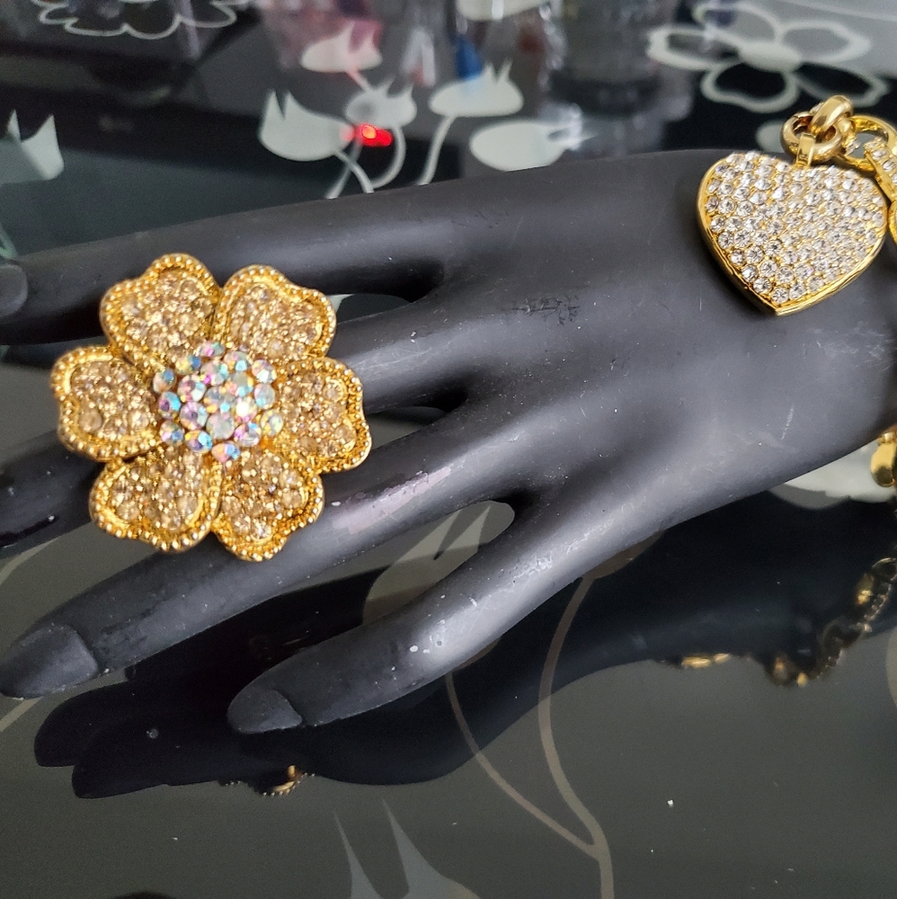 New Gold Wildflower Stretch Ring with Australian Crystals